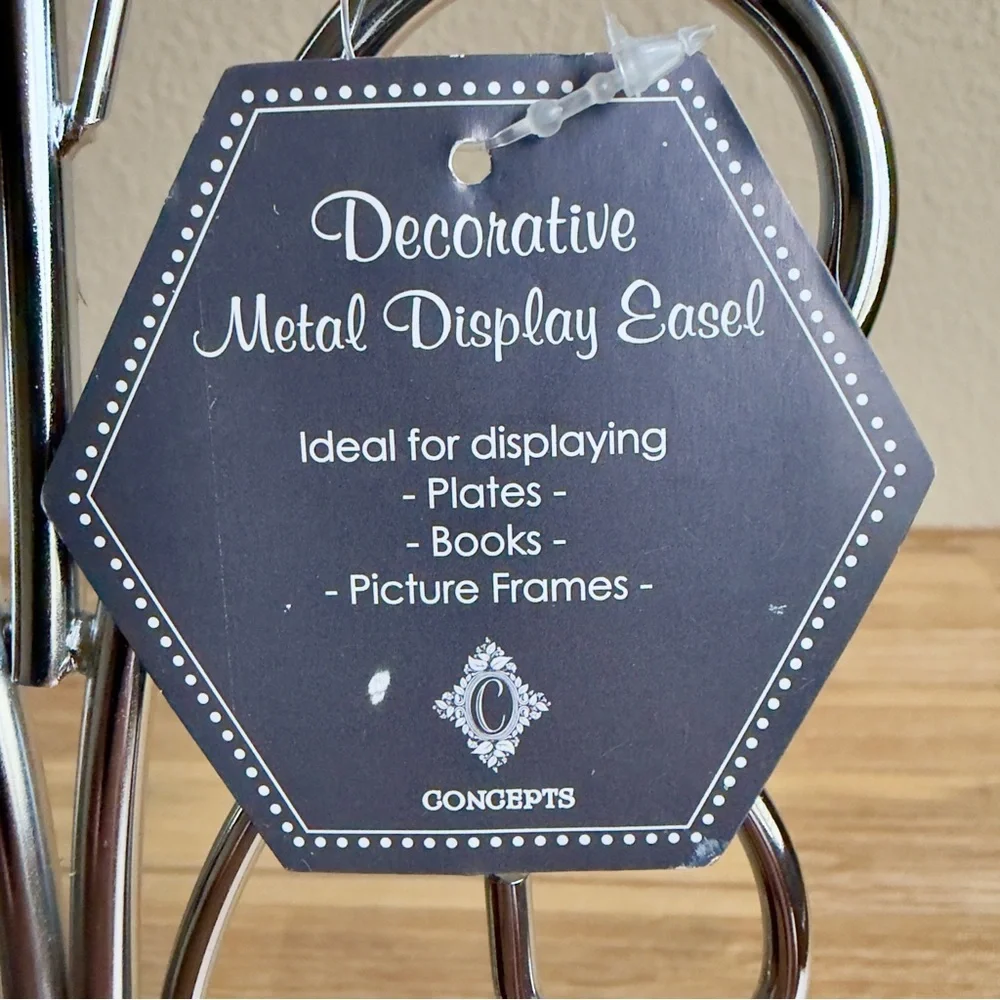 14” Decorative Metal Display Easel Scroll Design Silver Color Plates Books Pics